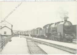 lokomotive jz 05 016 mit schnellzug 401 rom belgrad in slavonisch brod