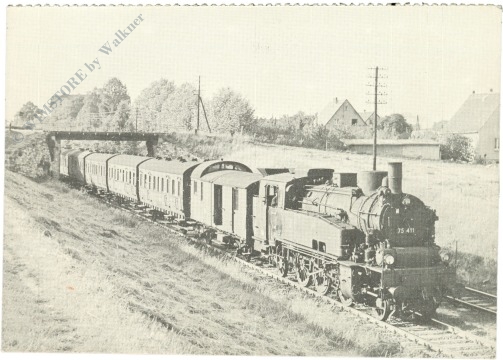 lokomotive dr 75 411 mit lokalpersonenzug lokomotive dr 75 411 mit lokalpersonenzug