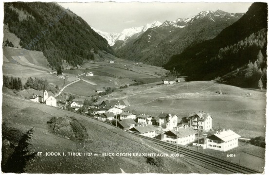 st. jodock, blick gegen kraxentrager