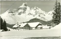 filzmoos, mandlinghof mit bischofsmütze