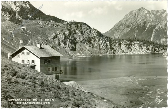 kleinarl, tappenkarsee hütte mit see und ennskraxen
