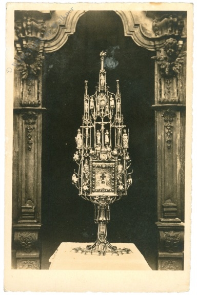 altar
