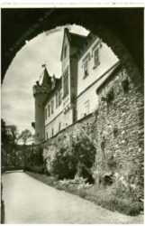 zleby, schloss, die östliche schlossfront