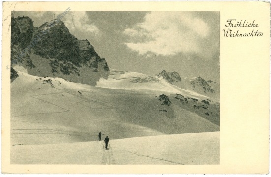 weihnachten: verschneite berge mit langläufern