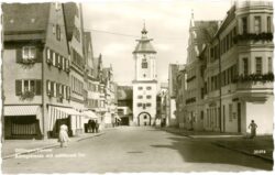 dillingen/donau, königstraße mit mittlerem tor