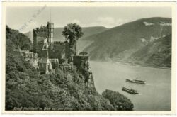 rheinstein, schloss mit blick auf den rhein