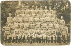 gruppenbild soldaten