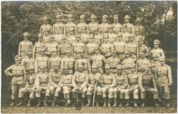 gruppenbild soldaten