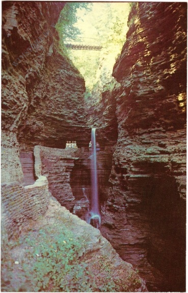 new york, watkins glen, view of cavern cascade