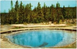 wyoming, yellowstone national park, morning glory pool