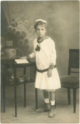 mädchen mit buch