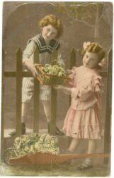 kinder mit blumen kinder mit blumen
