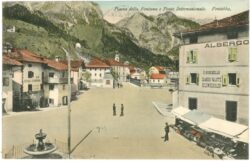 pontebba, piazza della fontana e ponte internazionale