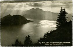 rigi first, blick vom felsenweg auf bürgenstock, pilatus und vierwaldstättersee