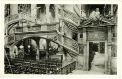 paris, le jube de l'eglise saint etienne du mont