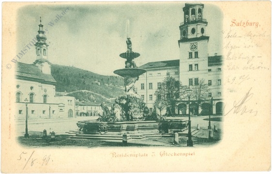salzburg, residenzplatz mit glockenspiel salzburg, residenzplatz mit glockenspiel