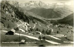 dolomiten, grödnerjochstraße gegen colfuschg