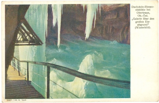 dachstein, rieseneishöhle, galerie über den großen eisabgrund