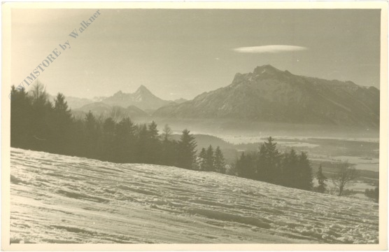 verschneite berge