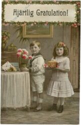 glückwünsche, kinder bereiten den tisch vor