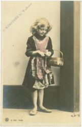 mädchen mit korb mädchen mit korb