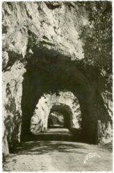 les gorges du tarn, les tunnels