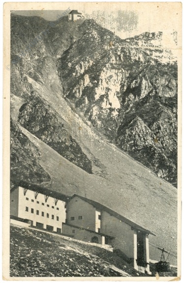 innsbruck, nordkettenbahn, station seegrube und bergstation hafelekar