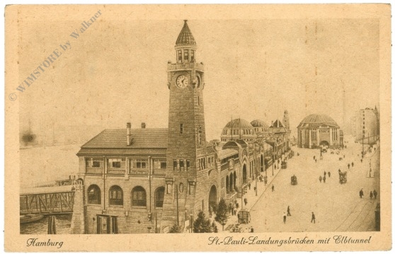 hamburg, st. pauli landungsbrücken mit elbtunnel