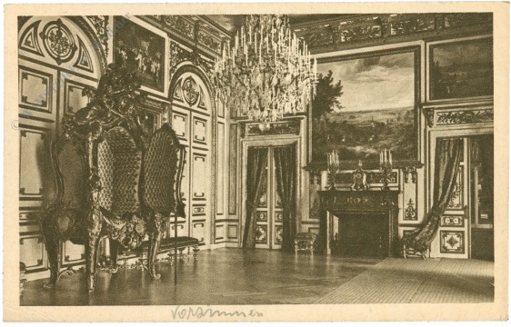 chiemsee, schloss herrenchiemsee, vorzimmer mit prunkschrank