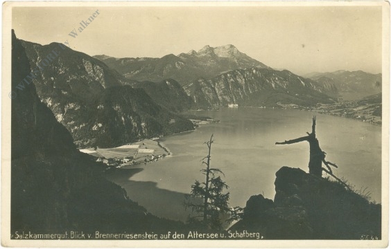 attersee, blick vom brennerriesensteig auf den attersee u. schafberg