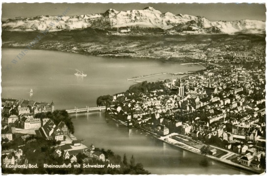 konstanz, rheinausfluß mit schweizer alpen