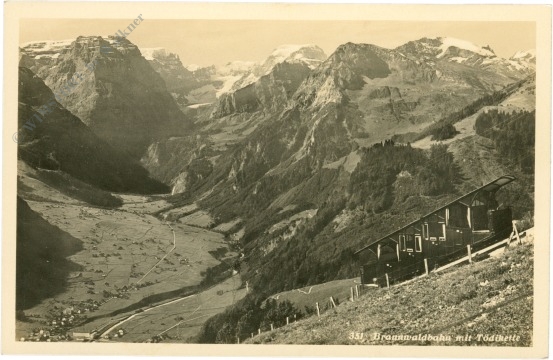 braunwald, braunwaldbahn mit tödikette braunwald, braunwaldbahn mit tödikette