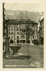 innsbruck, herzog friedrichstrasse mit goldendem dachl