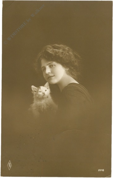 frau mit katze