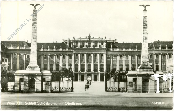wien 13, schloss schönbrunn, mit obelisken wien 13, schloss schönbrunn, mit obelisken