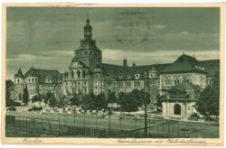 münchen, nationalmuseum mit hubertusbrunnen