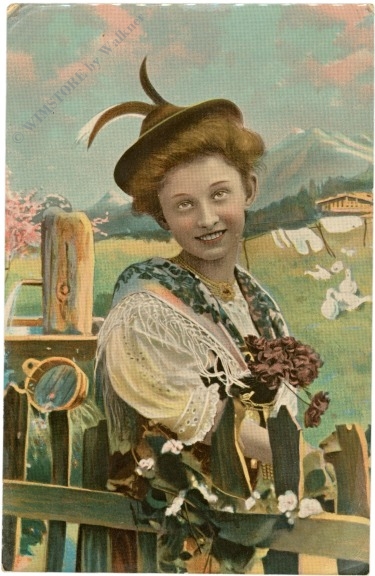 frau in tracht