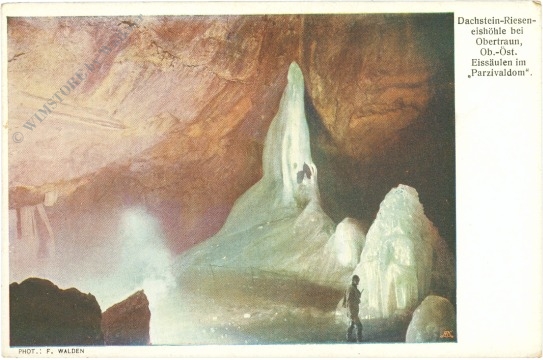dachstein, eisriesenhöhle, eissäulen im parzivaldom