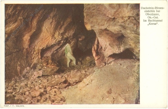 dachstein, eisriesenhöhle, im bachtunnel korsa