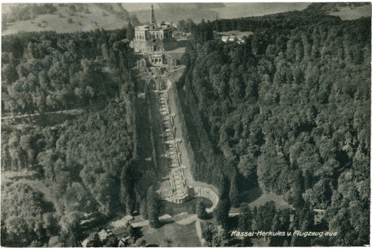 kassel, herkules v. flugzeug aus