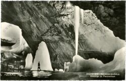 dachstein, rieseneishöhle, eisberge im parzivaldom