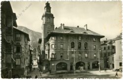 bozen, rathausplatz