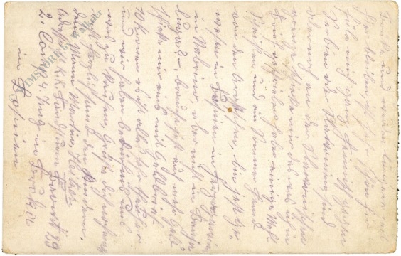 vater und sohn am flussufer