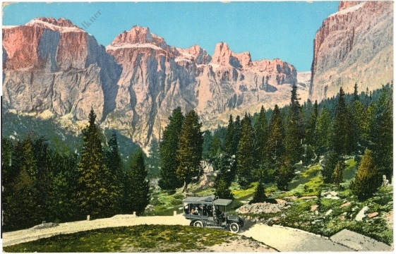 pordoijoch, k.k. postautomobil auf der dolomitenstrasse pordoijoch, k.k. postautomobil auf der dolomitenstrasse