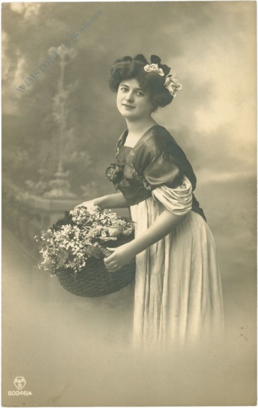 dame mit blumenkorb