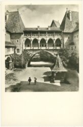 leobendorf, burg kreuzenstein, zweiter burghof gegen den kaschauergang