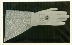 sussex, arundel castle, exhibition of ceremonial robes