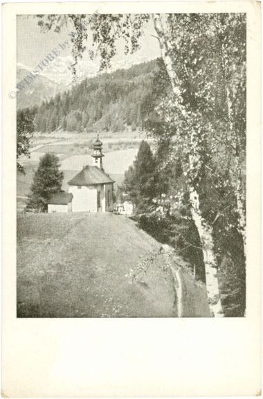 bergansicht mit kirchlein
