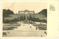 wien 13, schloss schönbrunn, neptungrotte und gloriette