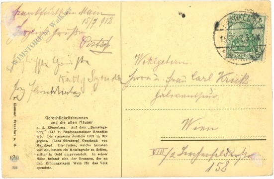 frankfurt am main, alte häuser am römerberg und gerechtigkeitsbrunnen